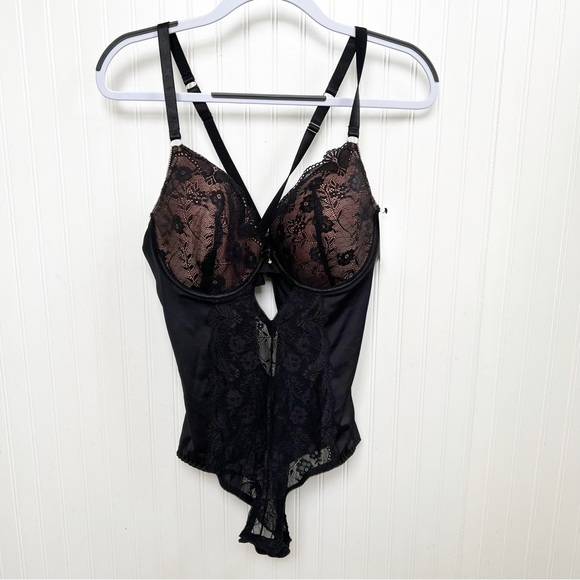 French Affair Black Lace & Nude One-Piece Sexy Lingerie Bodysuit Plus Size 2X - Picture 1 of 6